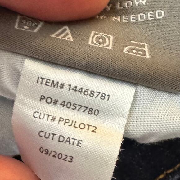 Torrid Crop Skinny Jegging Super Soft High-Rise Jean Size 20 - Picture 7 of 10